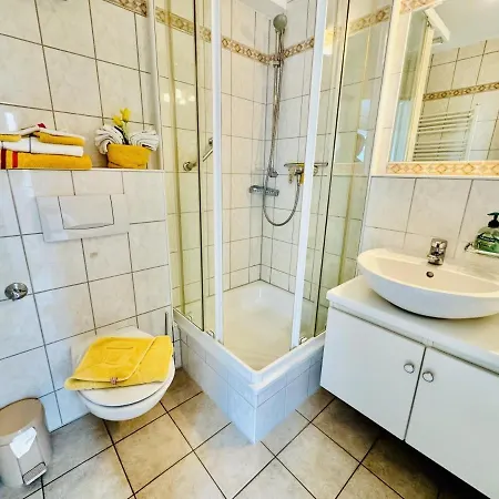 Haus Vier Freunde, Kalle * 로스토크